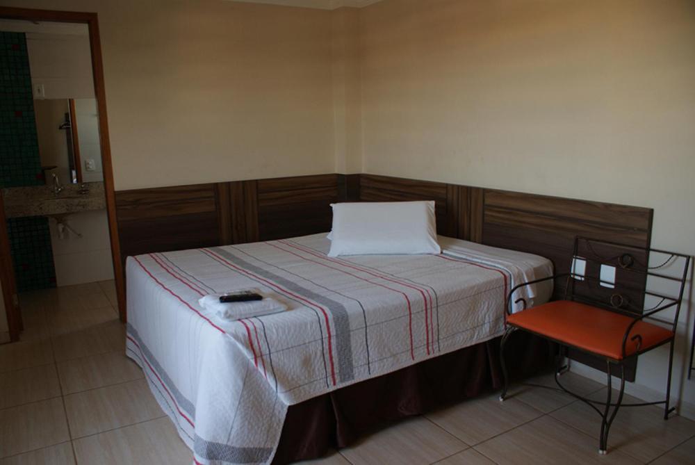 Colorado Plaza Hotel Rio Verde Exteriör bild