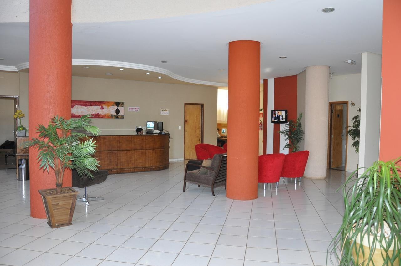 Colorado Plaza Hotel Rio Verde Exteriör bild